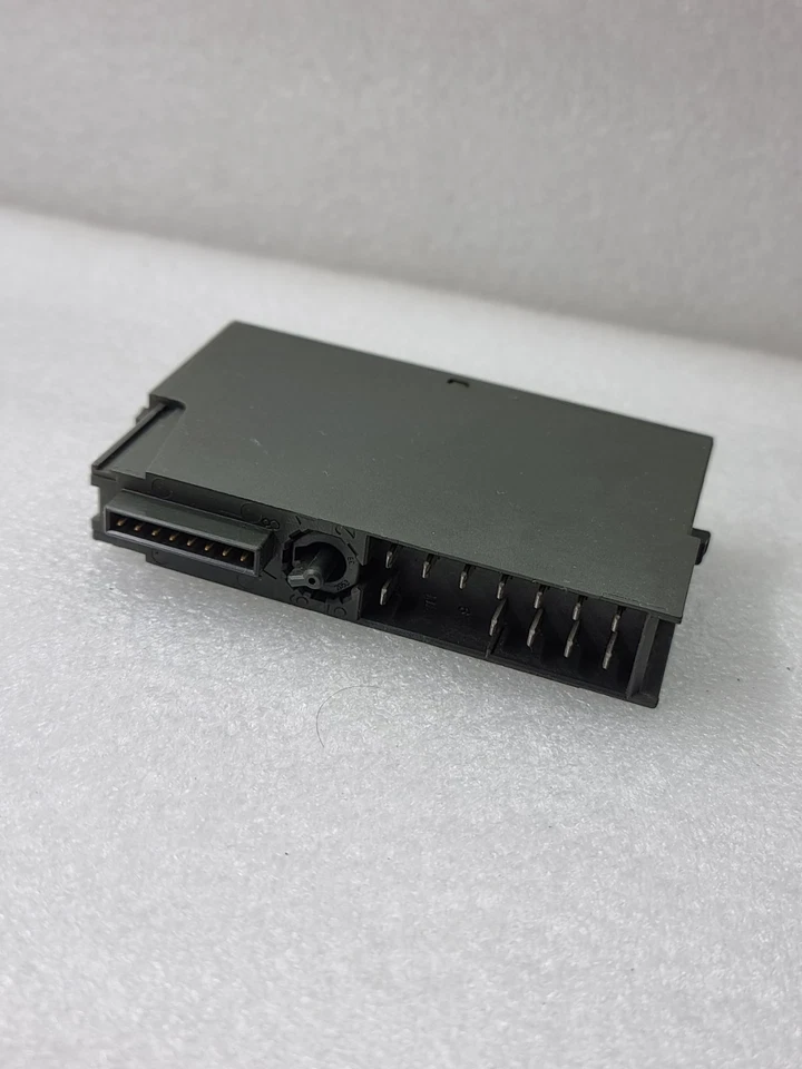 SIEMENS 6ES7 131-4BD01-0AA0 SIMATIC S7 MODULE 6ES71314BD010AA0